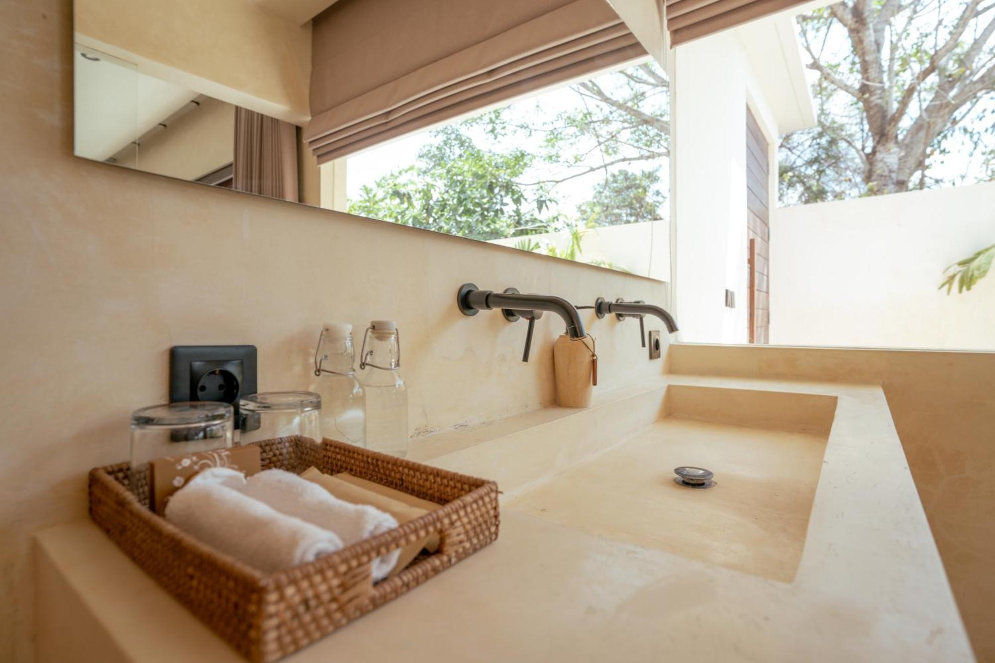 Olea Villas Resort Kuta  Εξωτερικό φωτογραφία